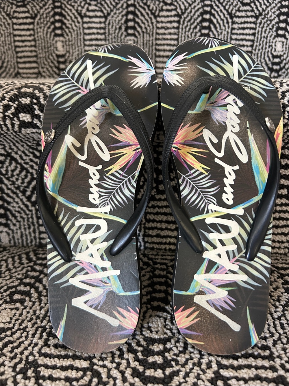 MAUI and SONS Tropical Print Flip Flops